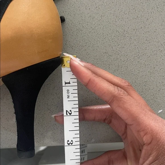 Vintage Chanel Heels - Picture 9 of 9